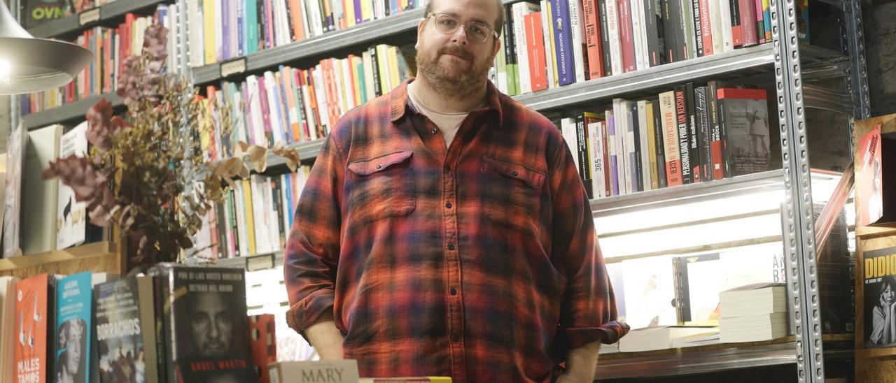 Miquel Ferrer, nuevo presidente del Gremi de Llibreters de Mallorca: "Debemos luchar contra los clics, las grandes superficies y las plataformas"