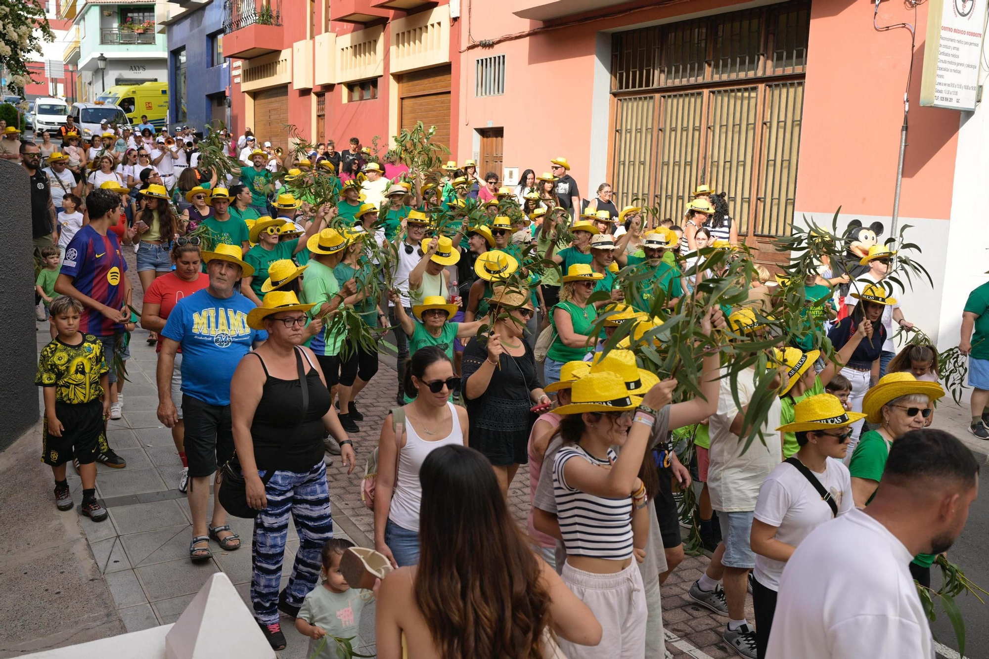 Tradición y fiesta en Gáldar en la Bajada de la Rama de Santiago
