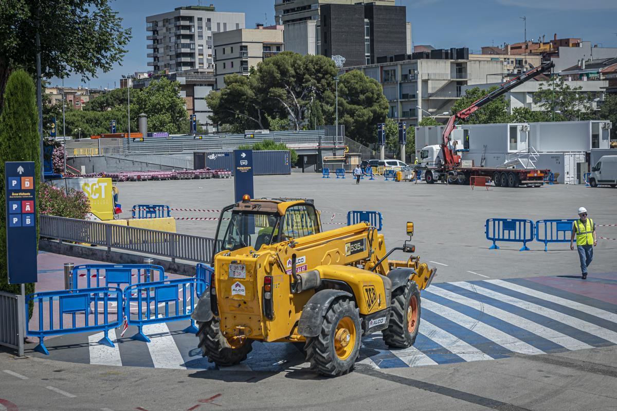 Los camiones toman el Camp Nou: empiezan las obras del estadio