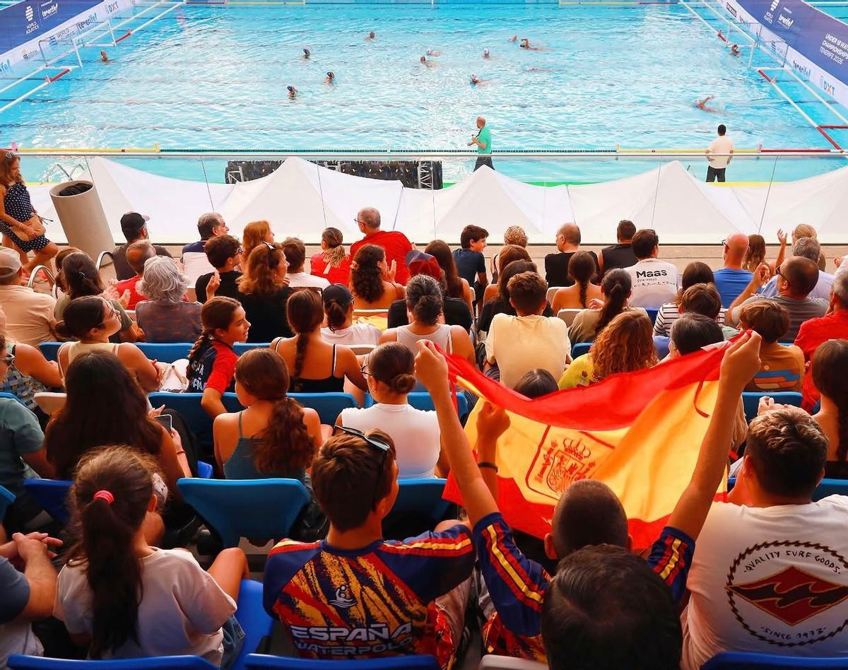 El Mundial de waterpolo femenino tiene lugar en el Centro de Deportes Acuáticos de Tenerife (CDAT) de Puerto de la Cruz