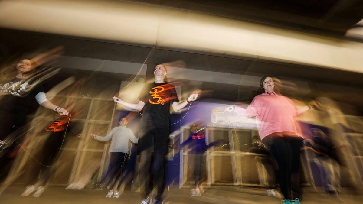 Saltar a la comba: de juego de niños a método deportivo