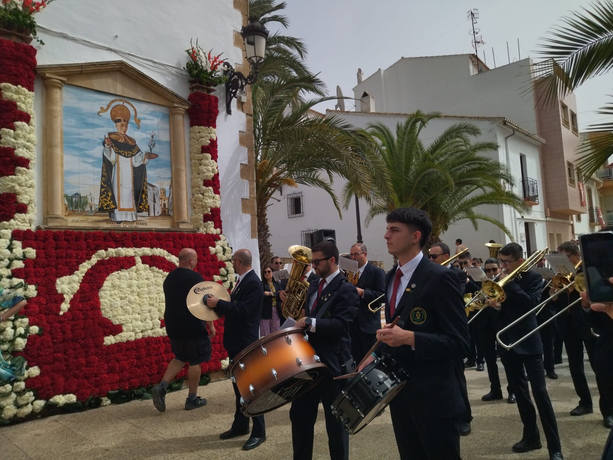 El día grande de Sant Vicent Ferrer en Teulada (imágenes)