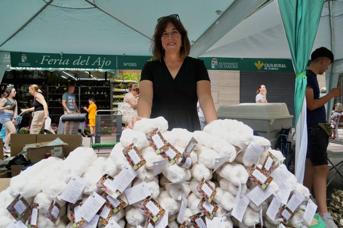 Queda inaugurada la Feria del Ajo de las Fiestas de San Pedro 2026 en Zamora.