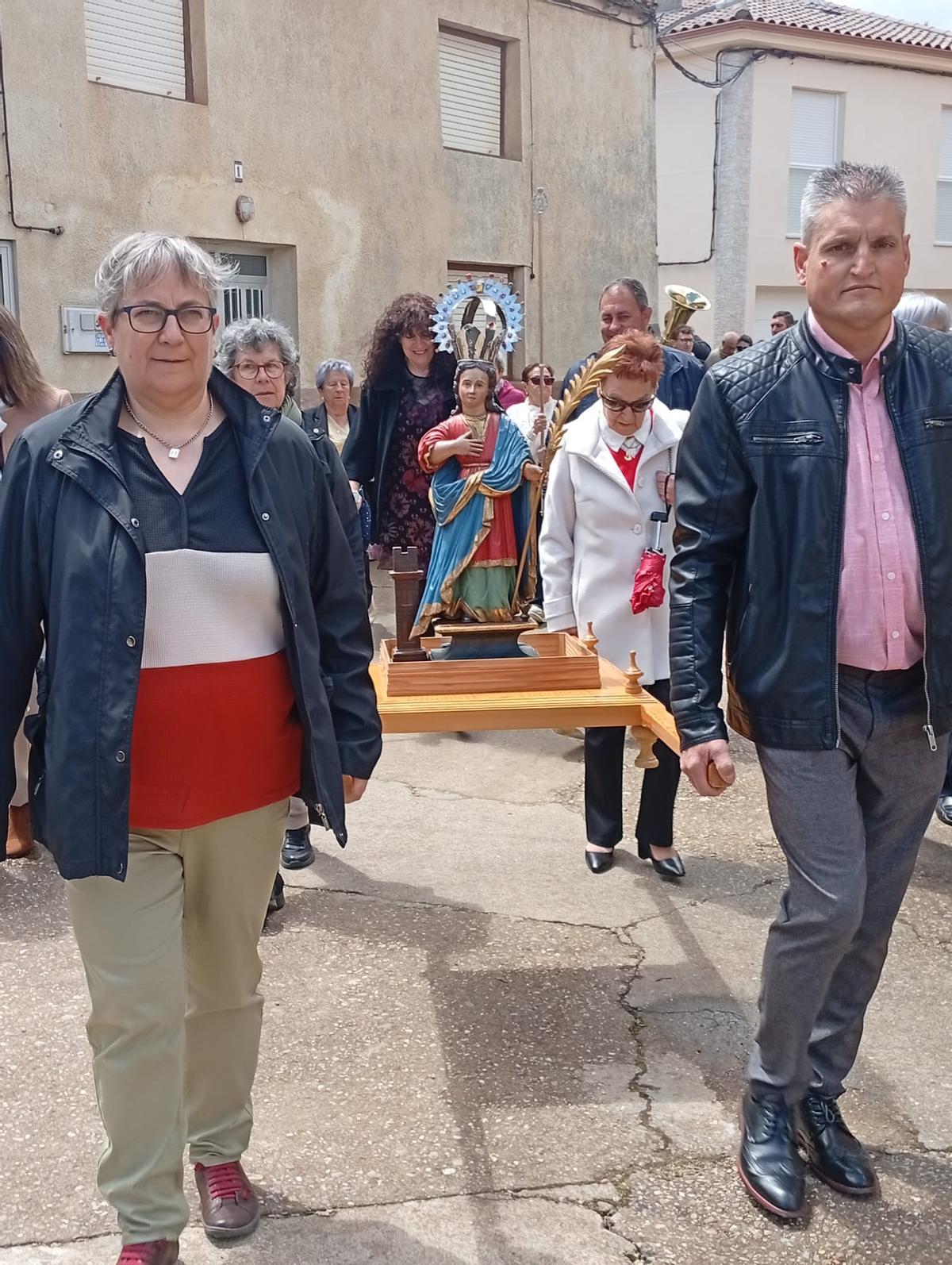 Procesión de Santa Bárbara, en Arrabalde.