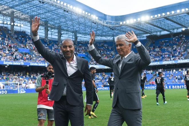 Homenaje a Mauro Silva y Bebeto en Riazor