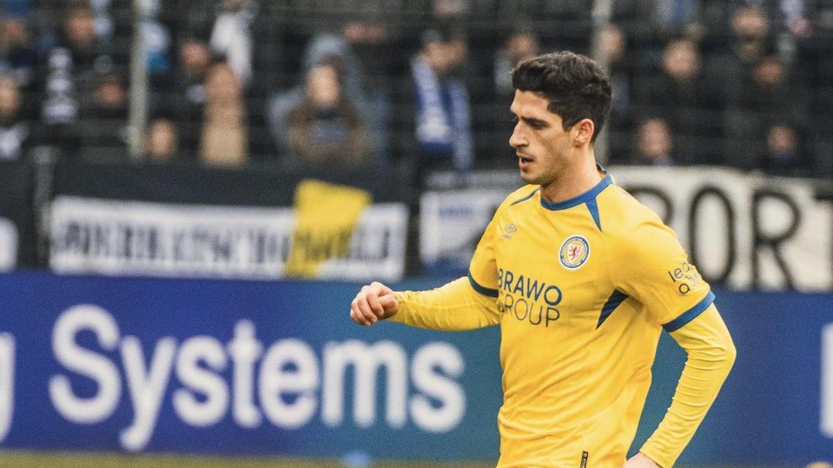 Grant-Leon Ranos, en un partido con el Eintracht Braunschweig.