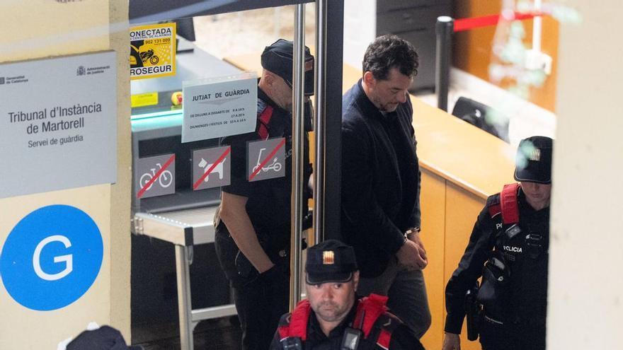 Las pruebas que acorralan a Jonathan Andic: resbalón descartado, «odio al padre» y planificación