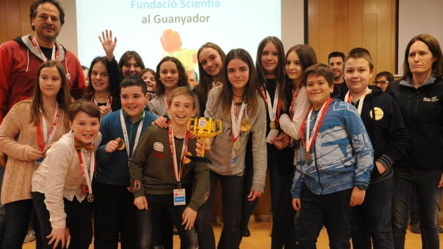 L&#039;equip VeAquartium d&#039;Artés s&#039;endú la FIRST Lego League de la UVic-UCC