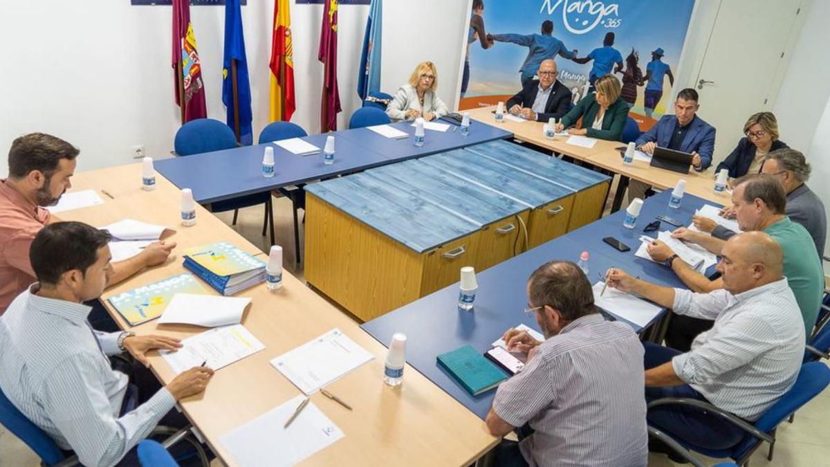 Reunión este lunes de La Manga Consorcio. | A.C.