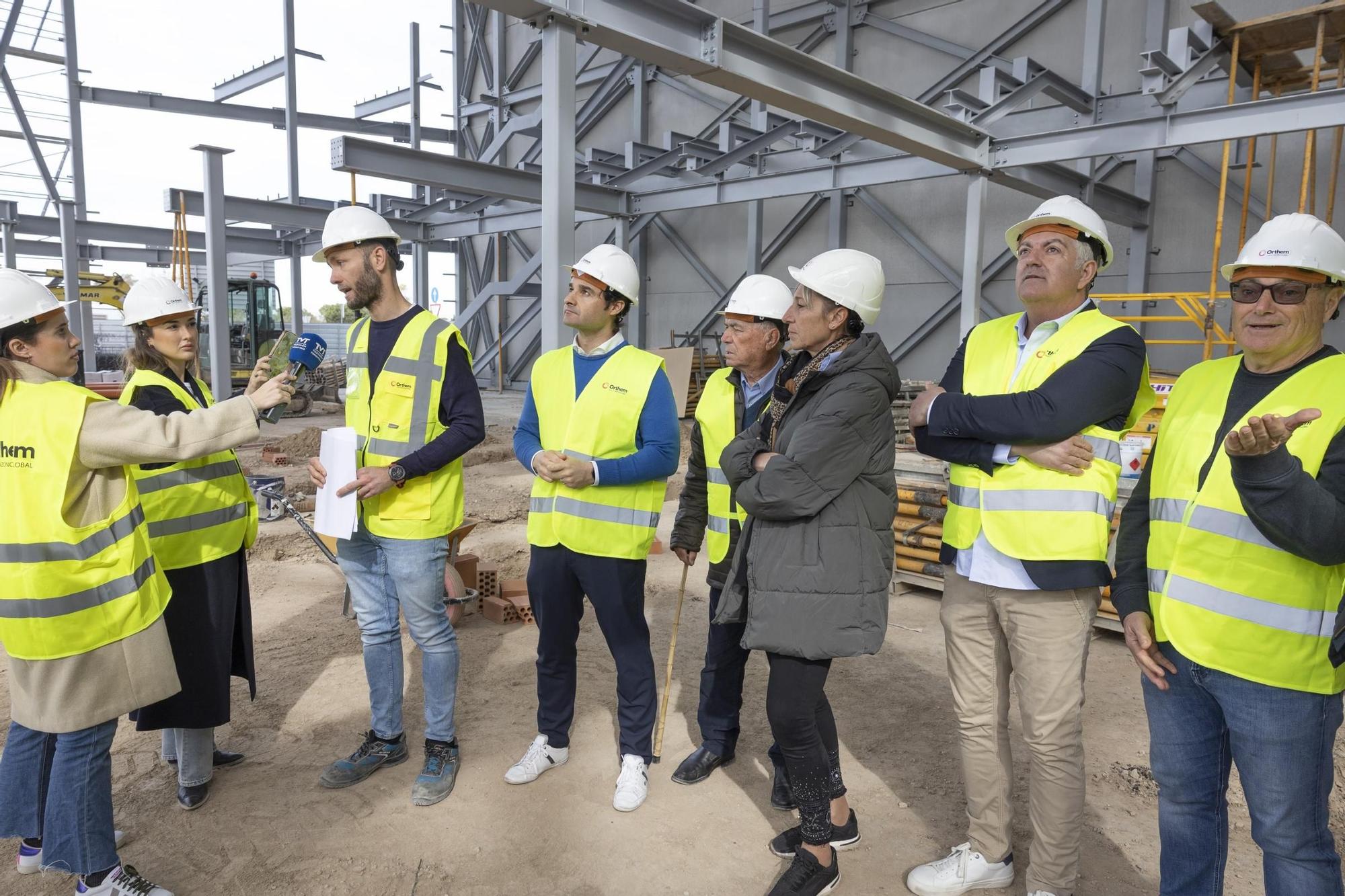 Visita a las obras del pabellón polideportivo de La Mata