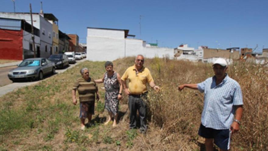 El PSOE de Badajoz asegura que el barrio de Cerro de Reyes está &quot;bajo mínimos&quot;