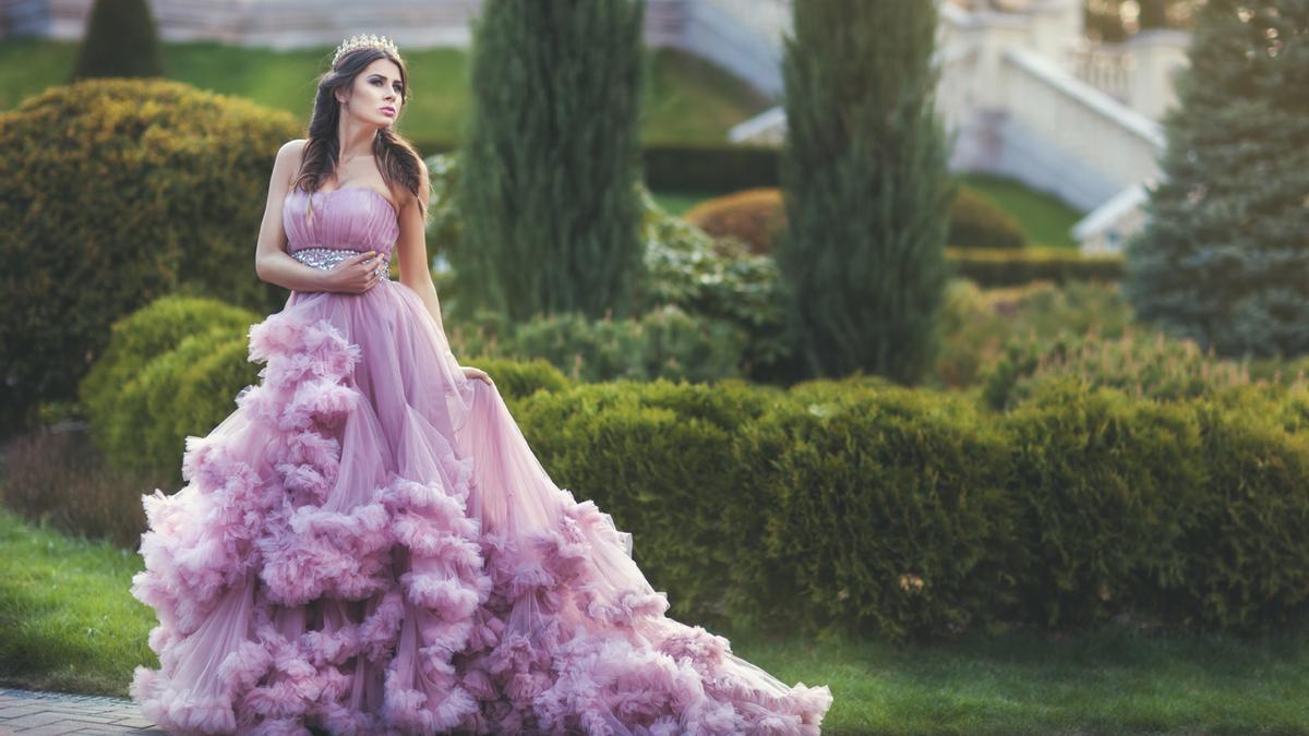 Vestidos de novia con color 1