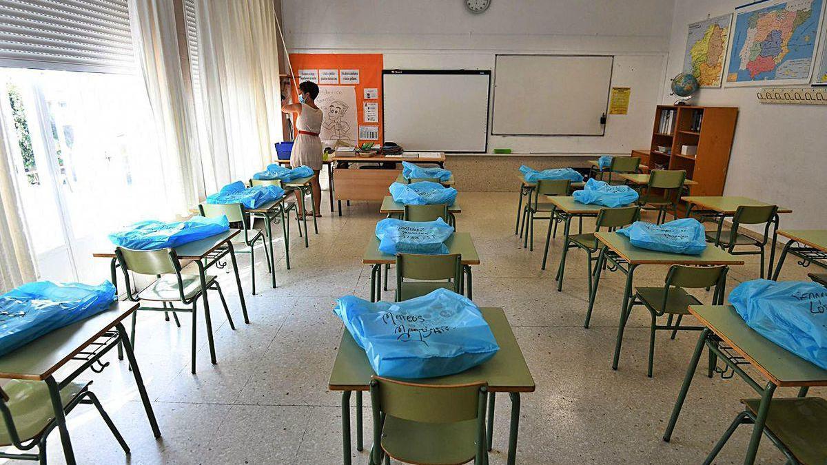 Preparativos en el colegio Álvarez Limeses para el inicio del curso.