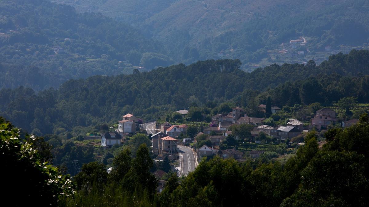 Panorámica da parroquia de Valeixe