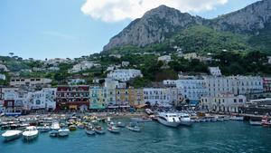 Fotografía panorámica de la Isla de Capri.