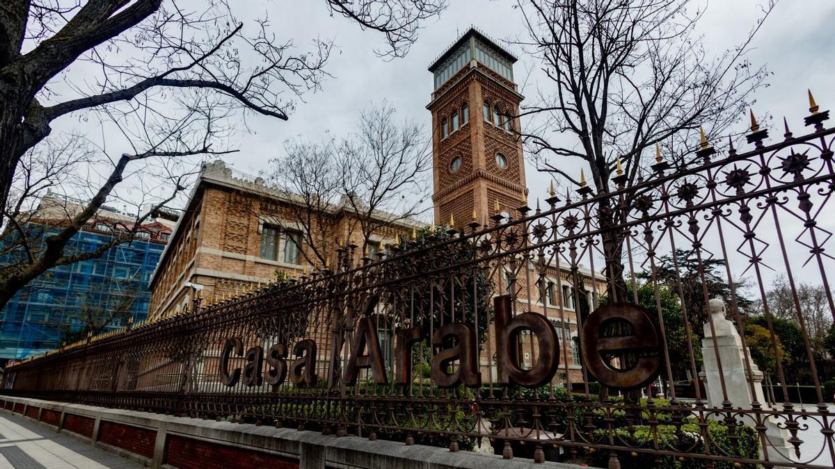 Fachada de la Casa Árabe, en Madrid. El Consejo de Ministros aprobó el pasado 18 de febrero de 2025 el Real Decreto por el que se declara al edificio que alberga la Casa Árabe Bien de Interés Cultural (BIC), en la categoría de Monumento.