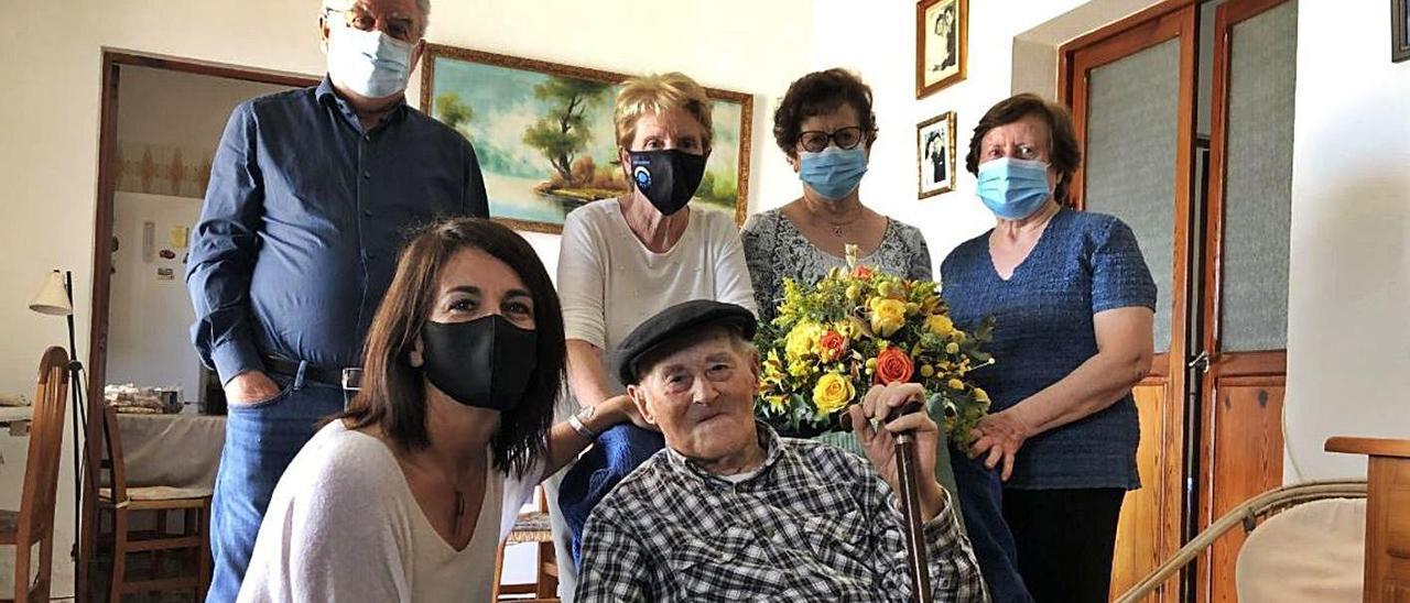 Pep Mayans, de Can Xumeu Petit, cumple 101 años | CIF