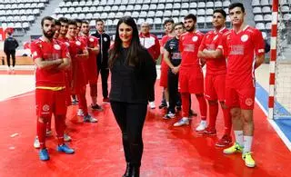 La mujer que pone cabeza en el fútbol sala