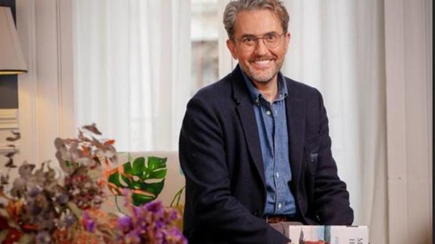 La novela ‘Mamá está dormida’, de Máximo Huerta, dará el salto a la pantalla