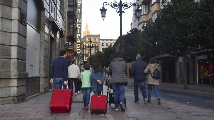 Los asturianos entre los más viajeros de España