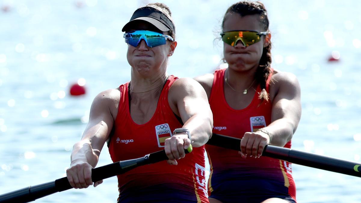 Las remeras españolas Aina Cid y Esther Briz, en los Juegos Olímpicos de París 2024.