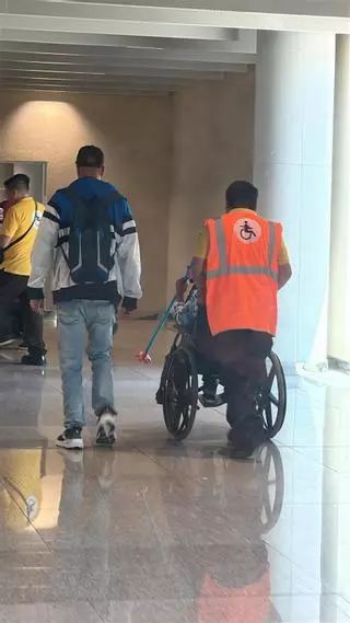 Los trabajadores de asistencia a personas con movilidad reducida del aeropuerto de Palma convocan una protesta en pleno conflicto laboral