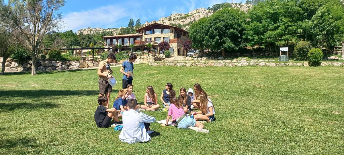 L'escola jove d'EÒLIA Centre Superior d'Art Dramàtic torna a apostar per la creativitat i les arts escèniques