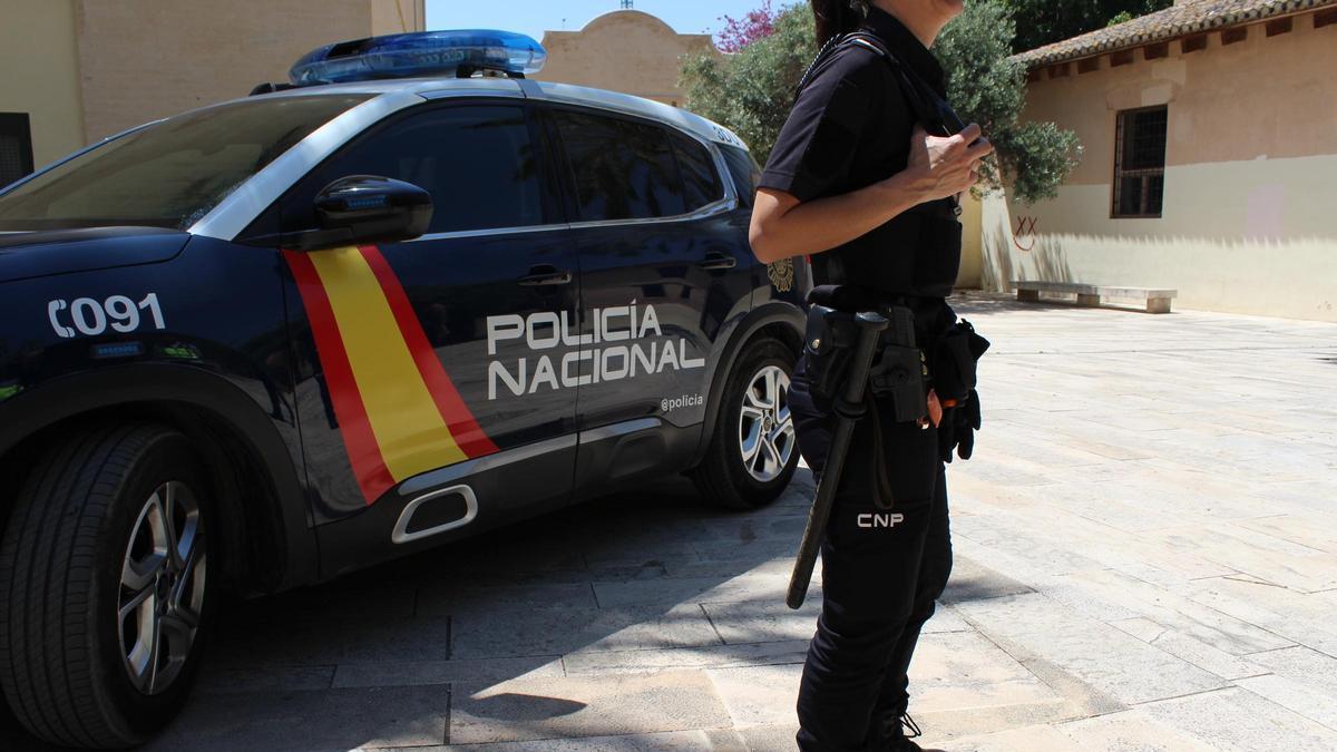 Homofobia en València | La Policía Nacional de València detiene un acosador que discriminaba a su compañera de trabajo