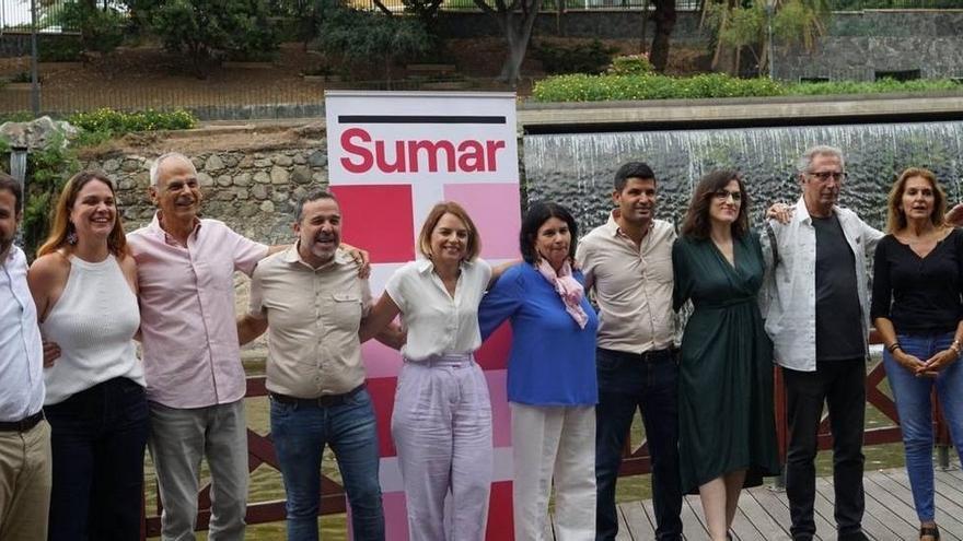 Sumar presenta su &#039;macedonia&#039; de siglas para el 23J