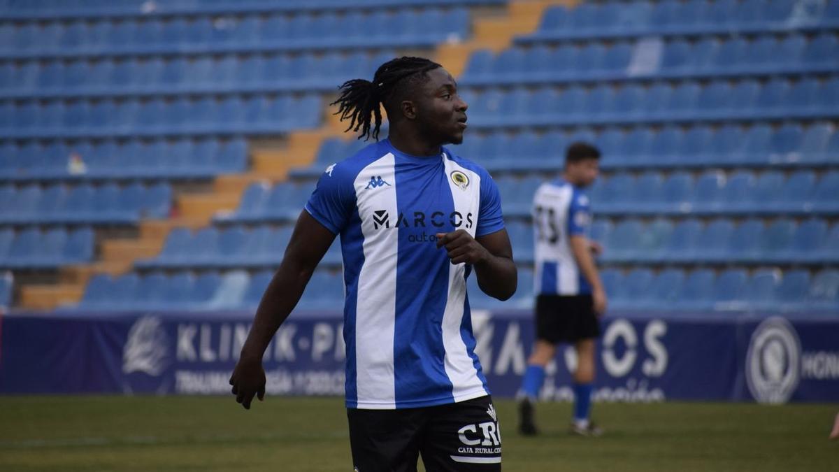 Dapaah anotó dos goles