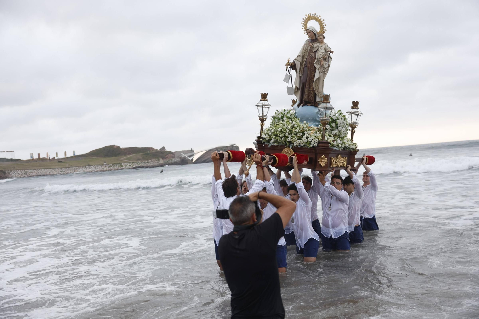 EN IMÁGENES: La espectacular procesión del Carmen en Salinas
