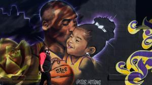 Kobe Bryant, un any de la mort que va commoure més enllà de l’NBA