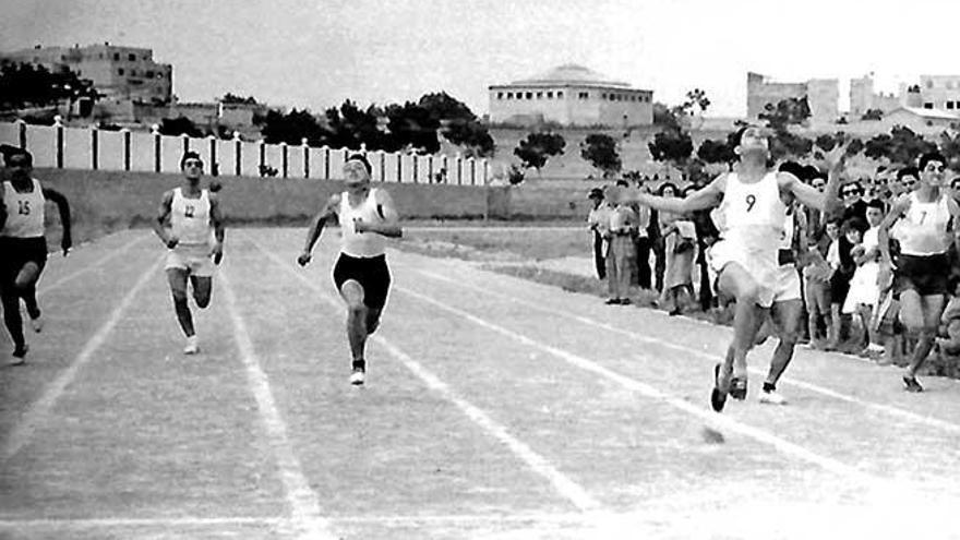 Miguel Server se impone en el Campeonato de Balears en es Fortí, el 1 de junio de 1952.