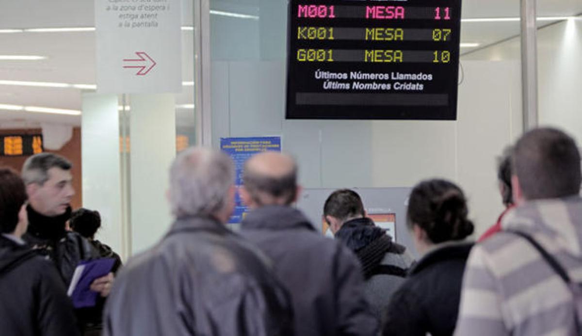 La tasa de paro de los mayores se ha duplicado.