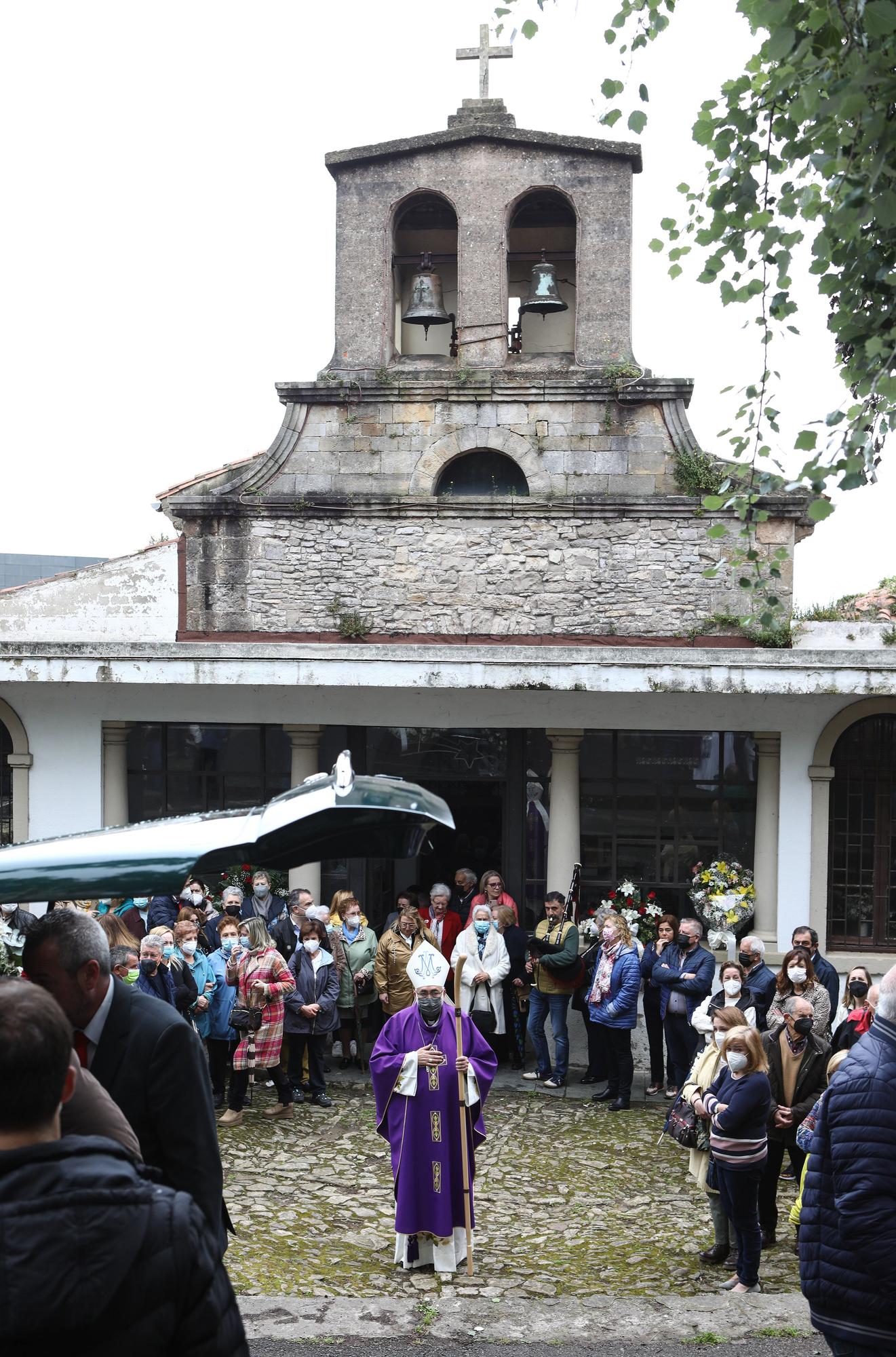 EN IMÁGENES: Así fue el funeral del párroco José Luis Montero