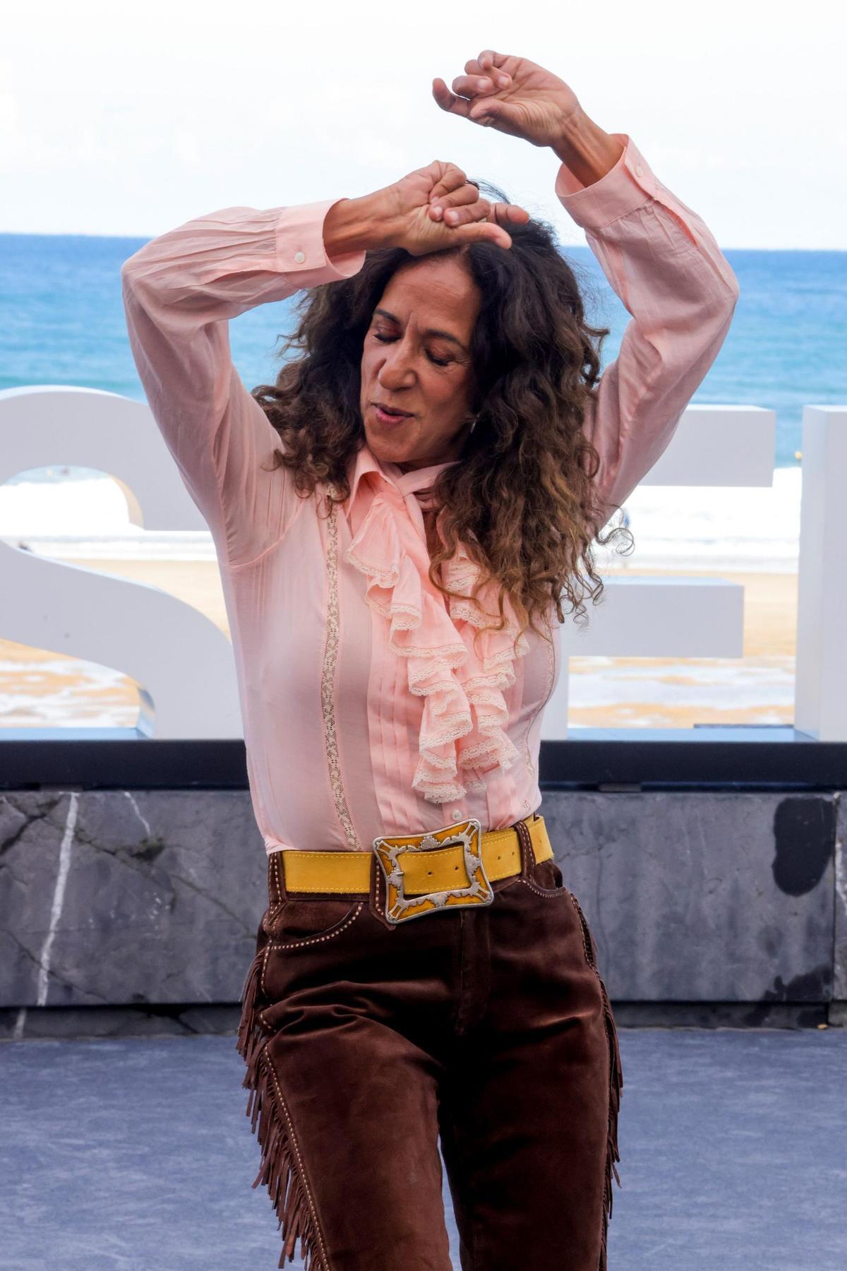 La rutina de baile de Rosario Flores