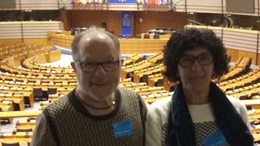 José Penelas y Carmen Nores, esta mañana en el Parlamento Europeo.