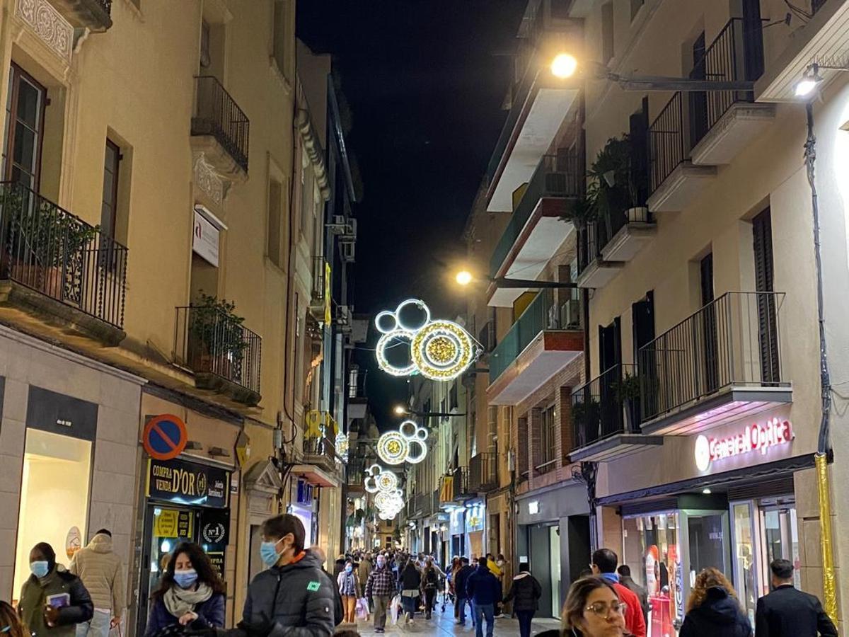 Mataró rep el Nadal encenent els llums de manera sostenible Mataró rep el Nadal encenent els llums de manera sostenible