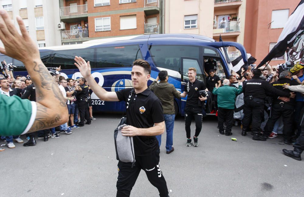 Ambiente previo al partido del CD Castellón