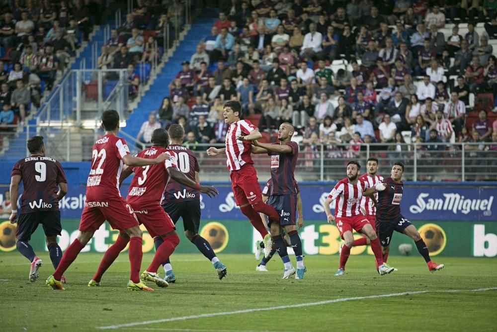 El Sporting desciende a Segunda