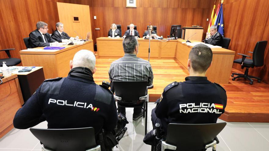 Juzgado en Zaragoza por acuchillar a su ‘ex’ y permanecer escondido tres días