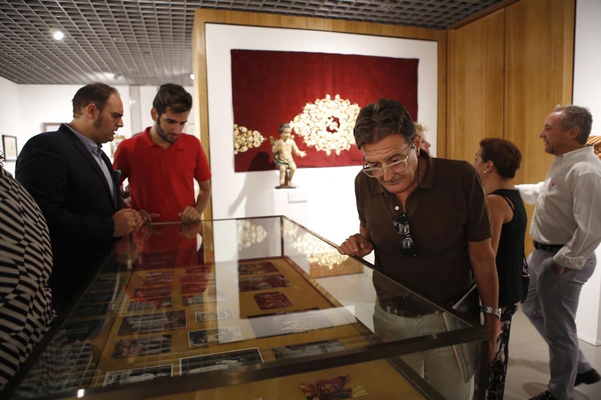 Exposición de la hermandad de la Paz en Cajasol