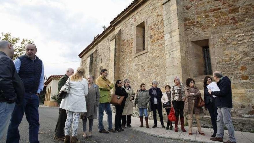 &quot;Mujeres en igualdad&quot; visita la ermita de La Luz