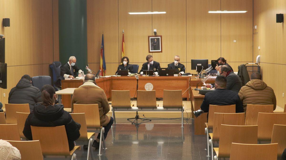 El procés judicial, ¿una farsa?