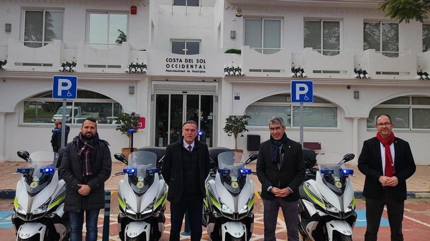 La Mancomunidad Occidental entrega cuatro motos para la Policía Local de Benalmádena