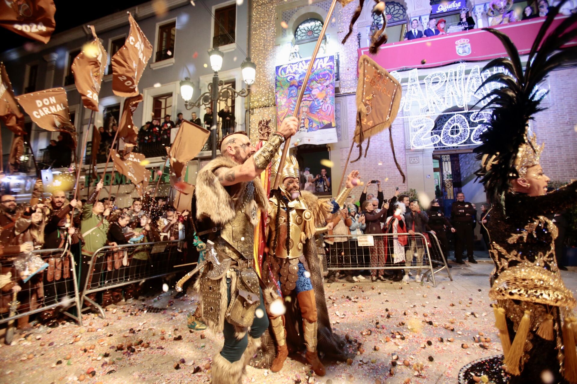 Batalla de Don Carnal y Doña Cuaresma, y pregón del Carnaval de Águilas en fotos