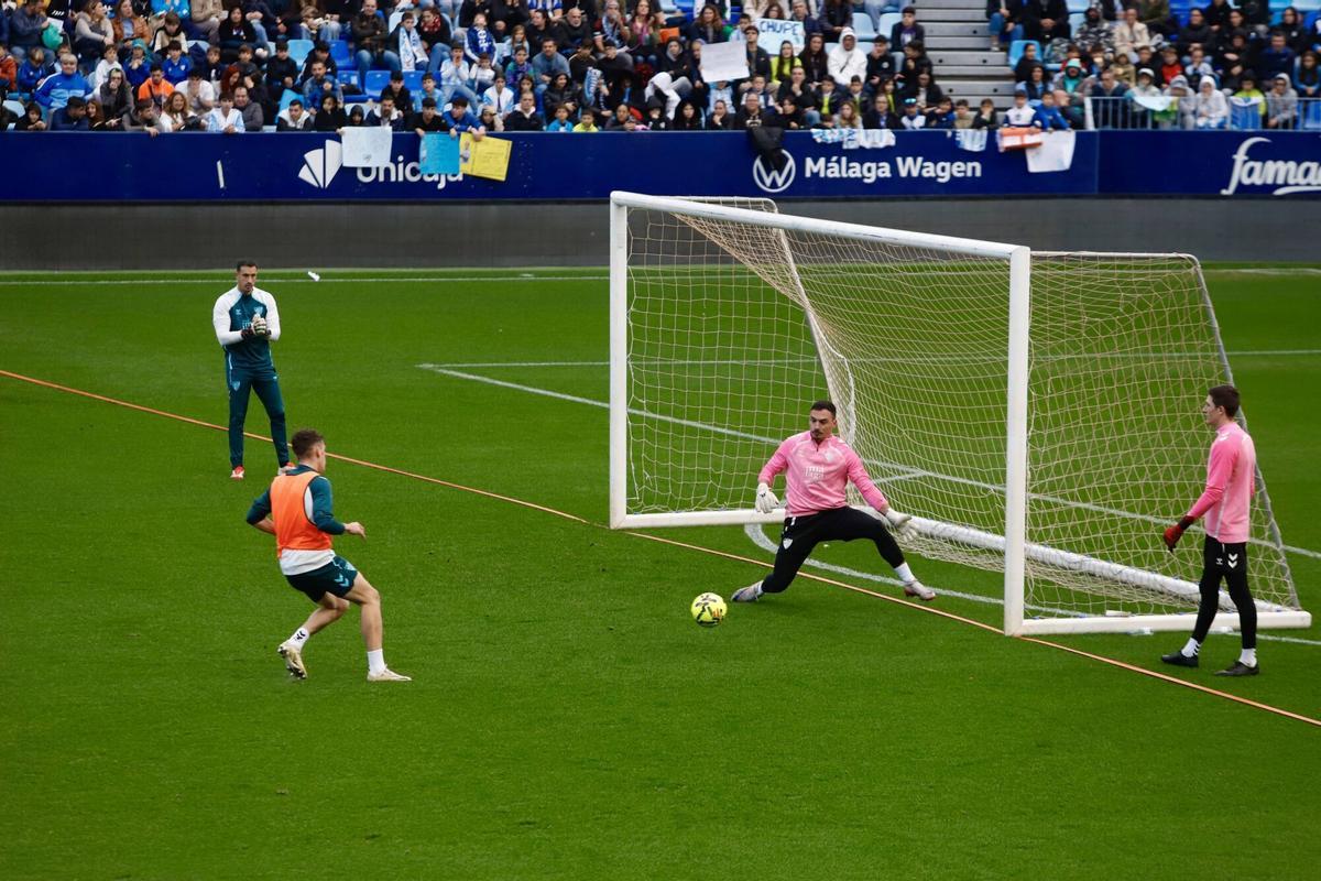 Entrenamiento a puerta abierta al que han asistido 9.000 aficionados