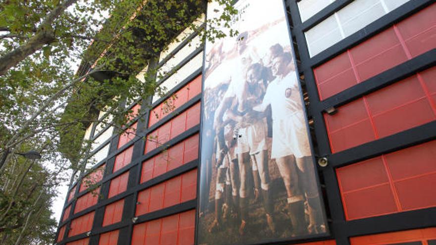 La Falla Exposición prepara un homenaje a Mestalla