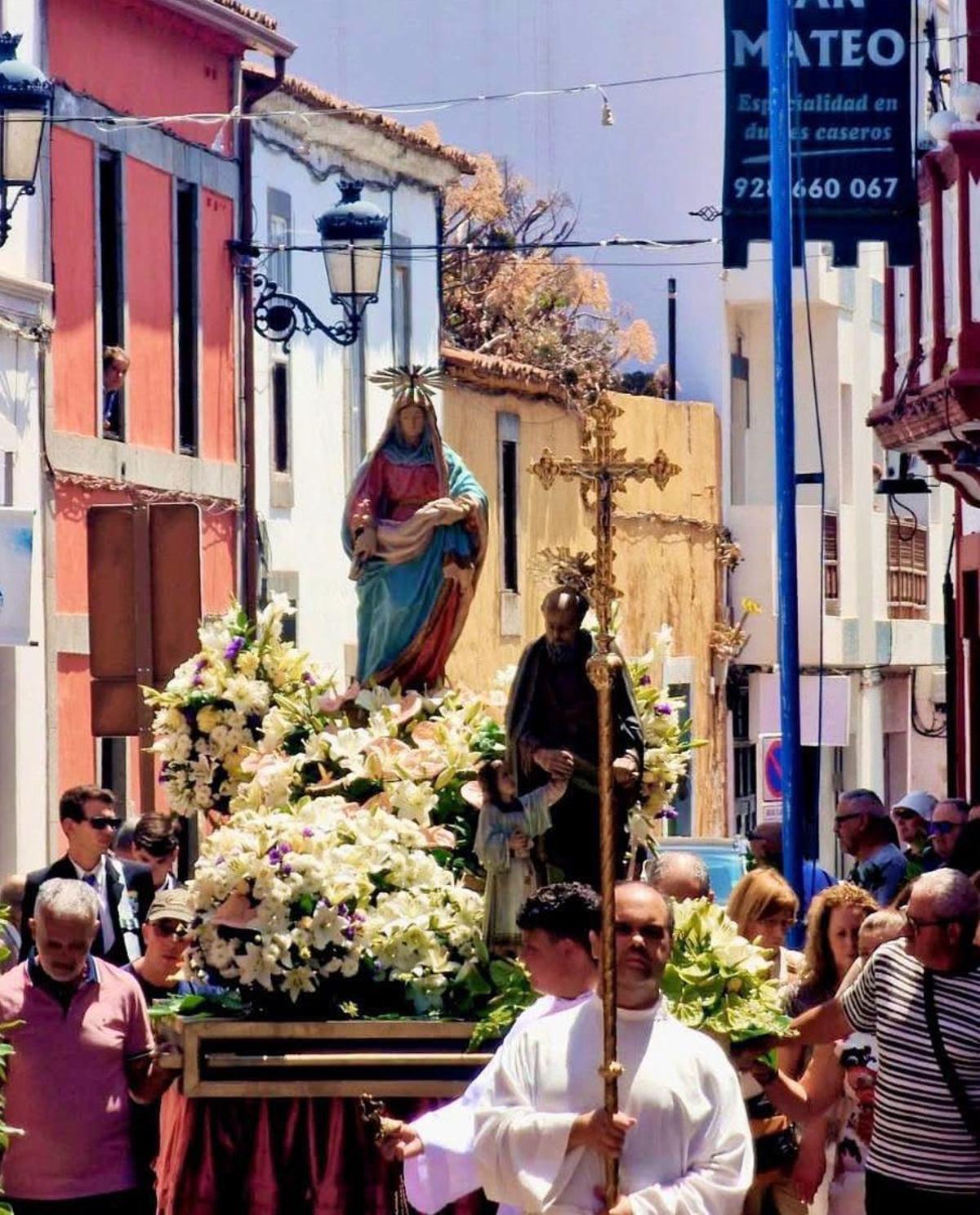 La procesión de Santa Ana, en San Mateo. | LP/DLP