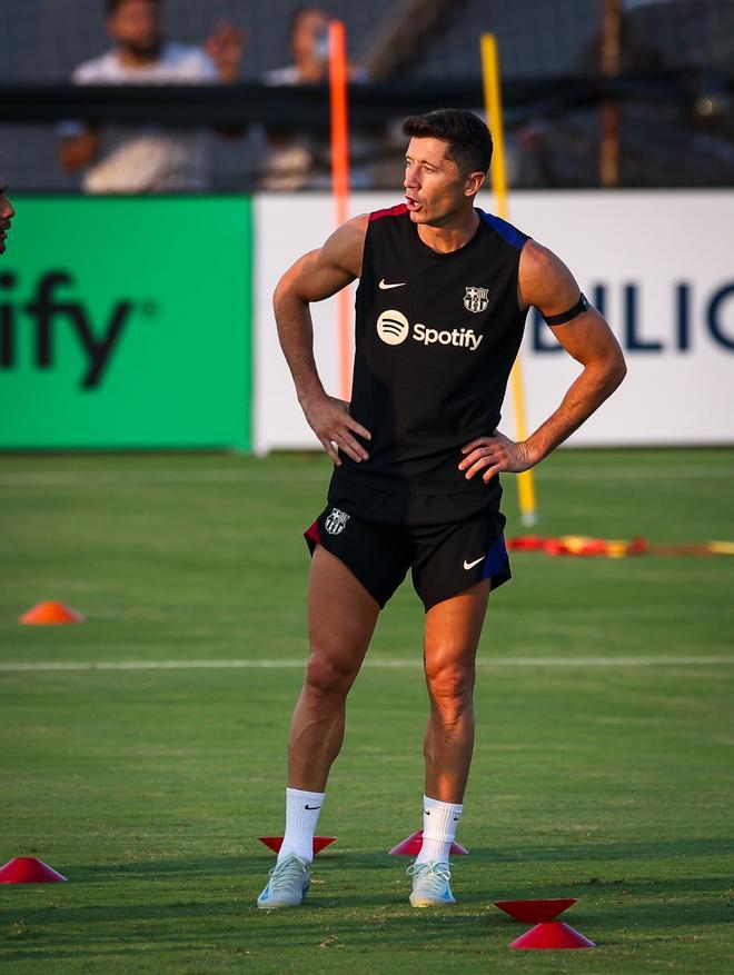 Así ha sido el entrenamiento del Barça en la Base Naval de la Marina de Annapolis para preparar el clásico